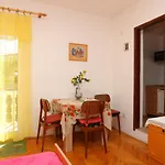 Apartman With Parking Space Supetar, Brac - 16656 *