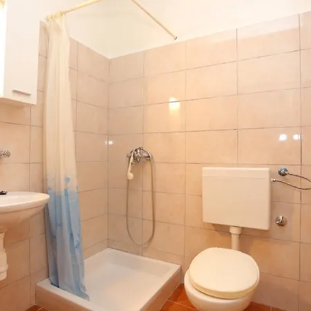 With A Parking Space Supetar, Brac - 16656 Apartment Supetar