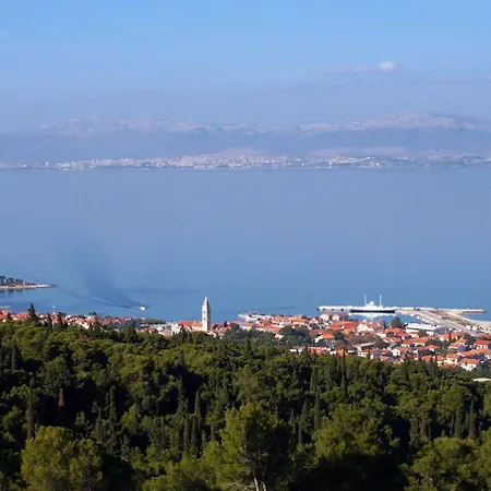 Apartment With A Parking Space Supetar, Brac - 16656 Supetar