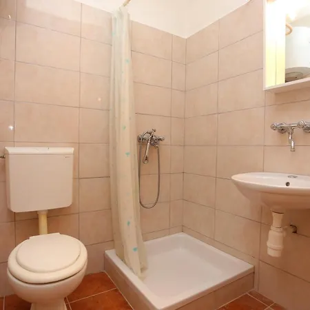 Apartament With Parking Space Supetar, Brac - 16656