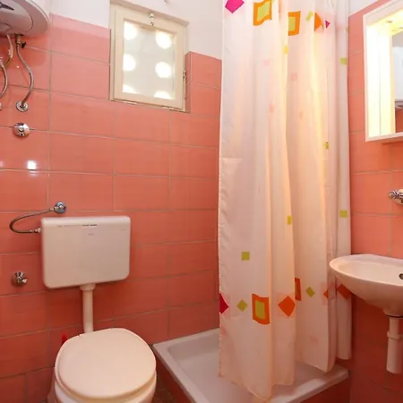 Apartament With Parking Space Supetar, Brac - 16656